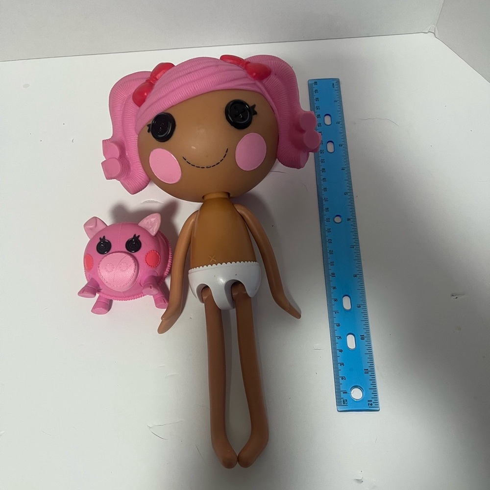 2009 Lalaloopsy Peanut Big Top with pet pig doll girl toy
